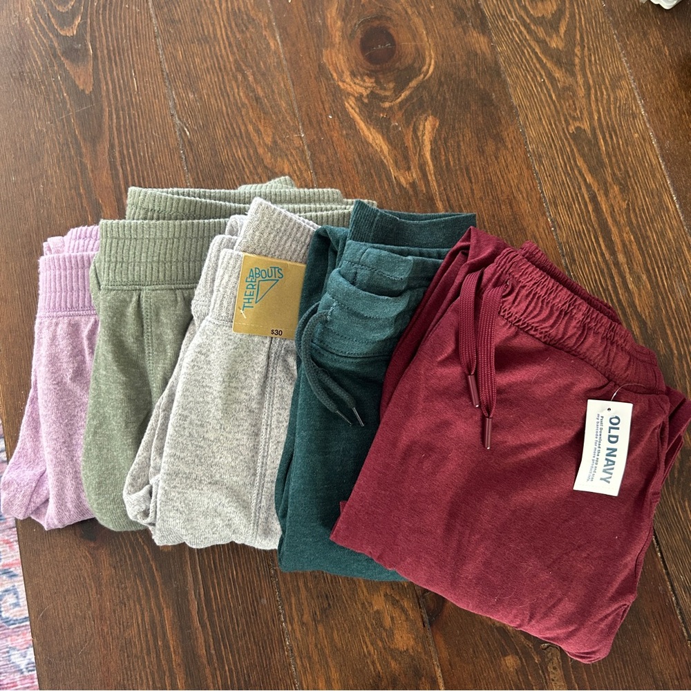 Bundle of 5 • Girls Joggers